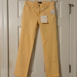 NWT DL1961 Butter Yellow Jean